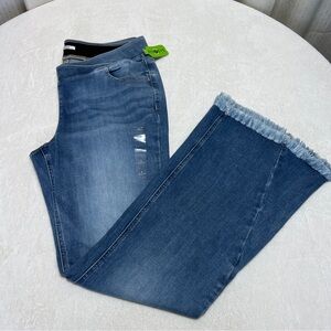 NWT Maurice’s Elastic High Waisted Crossover Bellbottom Flare Stretchy Jeans F16